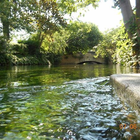 La Tribu L'Isle-sur-la-Sorgue Room photo