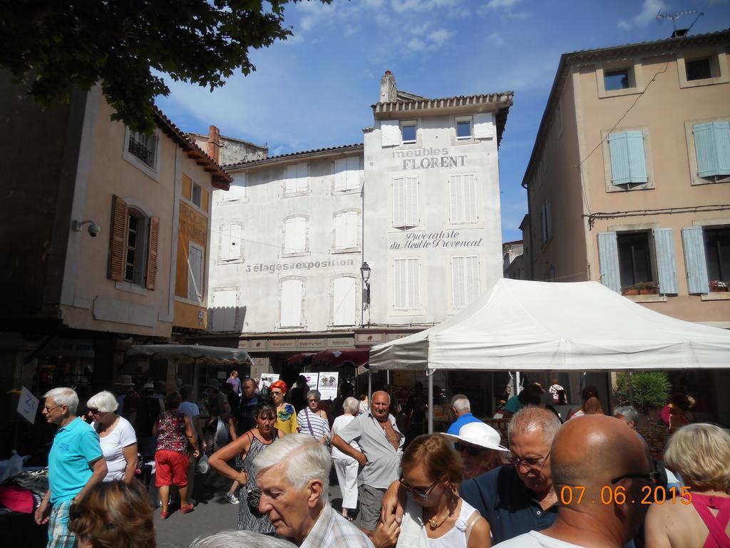 La Tribu L'Isle-sur-la-Sorgue Room photo