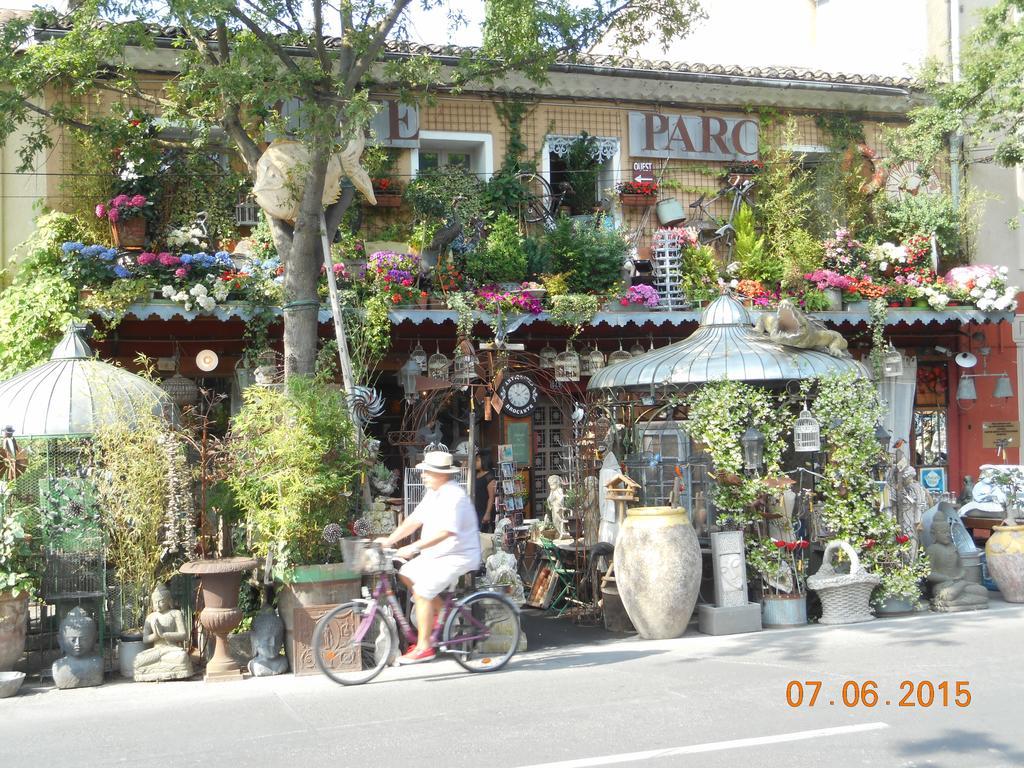 La Tribu L'Isle-sur-la-Sorgue Room photo