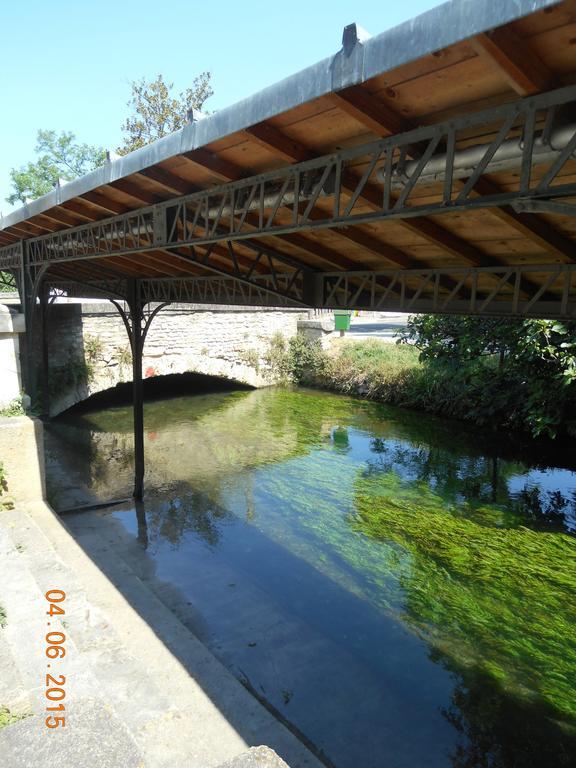 La Tribu L'Isle-sur-la-Sorgue Room photo